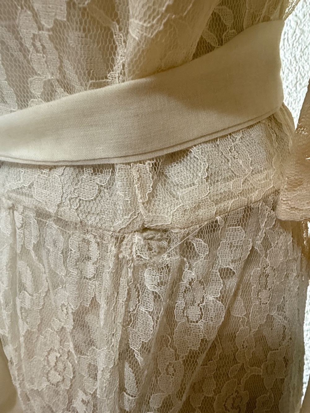 Vintage handmade Ivory Lace Maxi Dress - Picture 7 of 8